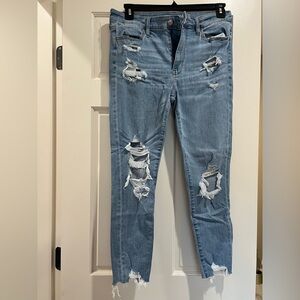 American Eagle Outfitters Light Blue Distressed Skinny Jeans